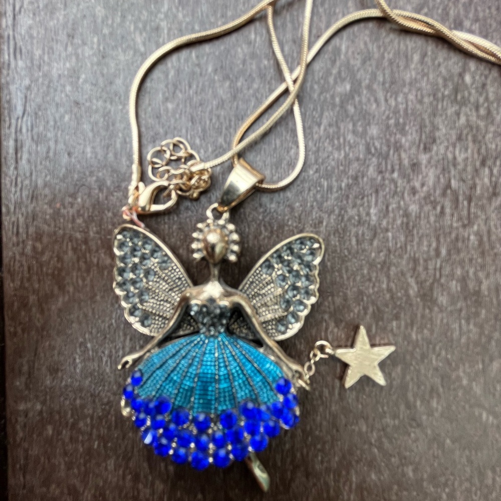 Guardian Angel necklace 18”